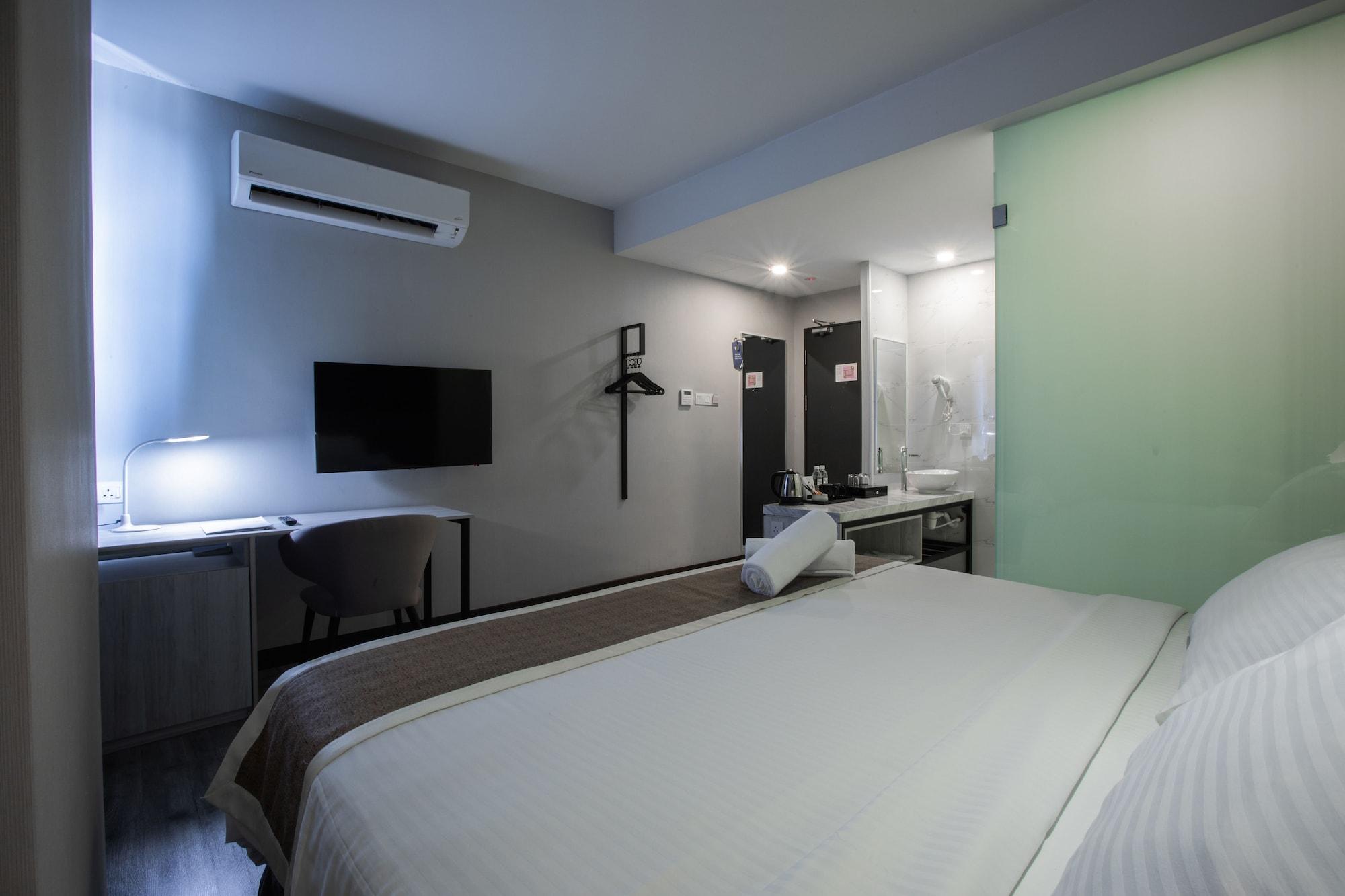 The Leverage Business Hotel Джохор-Бару Экстерьер фото