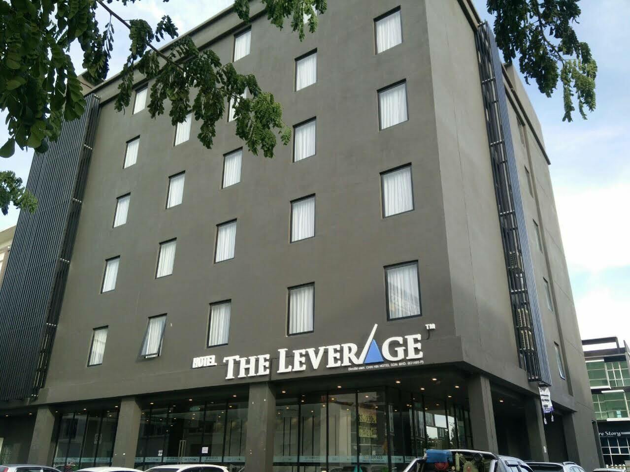 The Leverage Business Hotel Джохор-Бару Экстерьер фото